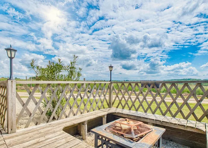 Prázdninový dům Superbe Maison Piscine Privee Payzac (Dordogne)